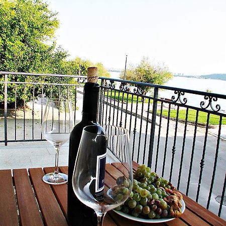 Apartment Noa Kaštel Kambelovac Rum bild